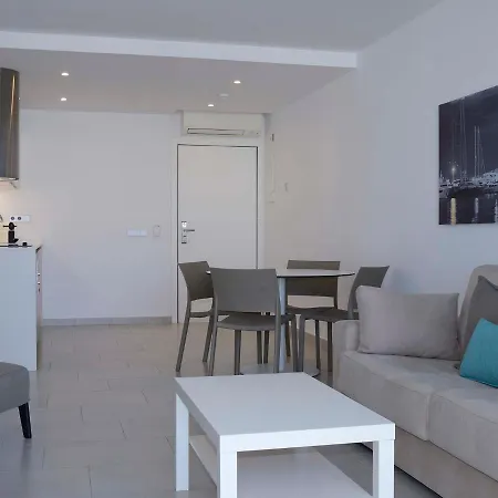 Aparthotel B-llobet Sun & Confort Ibiza città