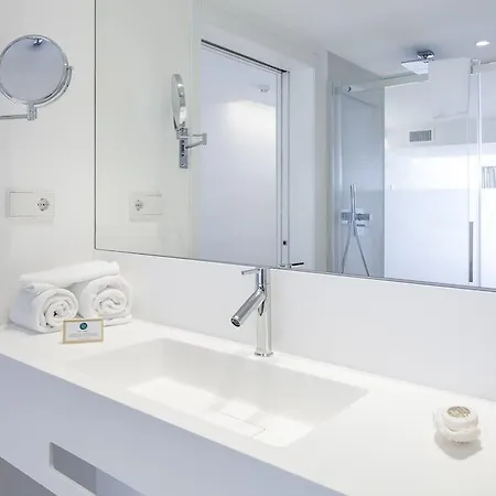 Aparthotel Sud Ibiza 4*