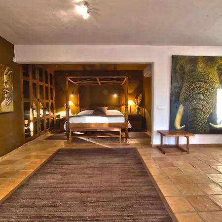 Can Blanc Villa