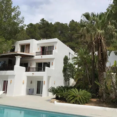 Can Blanc Villa *