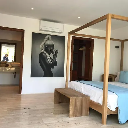 Can Blanc Villa