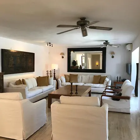 Can Blanc Villa *
