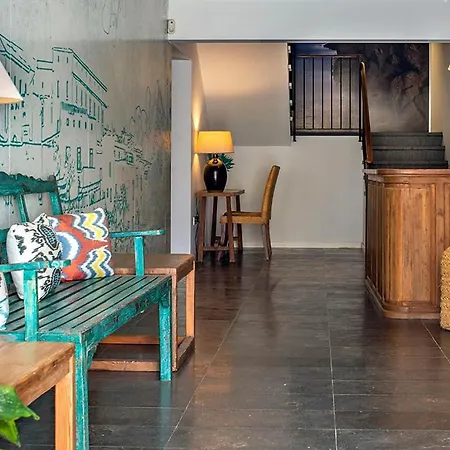 Apartaments B-llobet Sun & Confort 4*