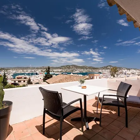 Homes Xereca -ibiza - Dalt * איביזה העיר