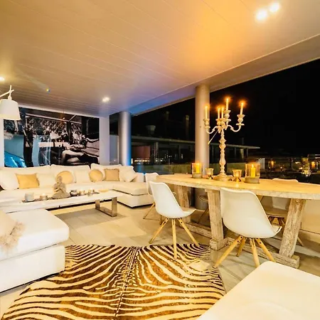 Lejlighed Address Luxury Living *