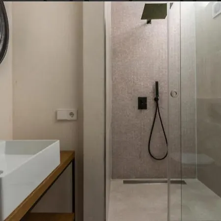 Private Can Bes, Dalt Vila Apartment *