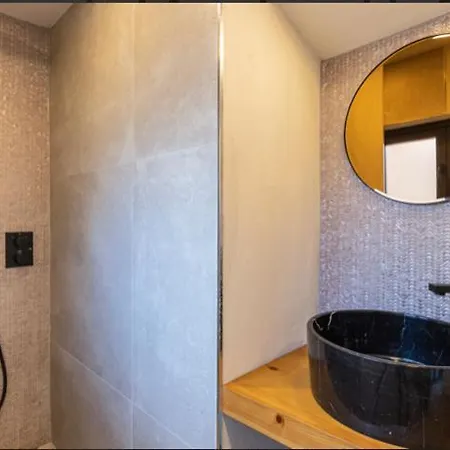 Private Can Bes, Dalt Vila Apartment