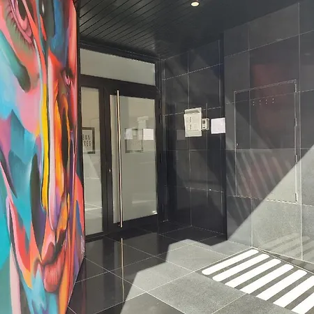 Urban Spaces Aparthotel