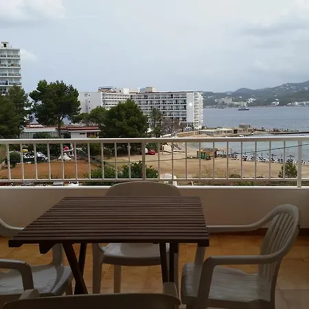 Aparthotel Vista Al Puerto