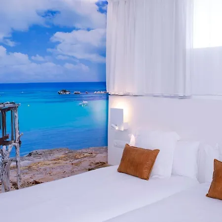 Llobet Ibiza Aparthotel