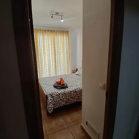 Homestay Privada Marina Botafoch 2 *