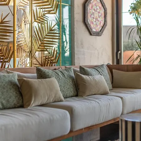 Mikasa Boutique Adults Only فندق 2*
