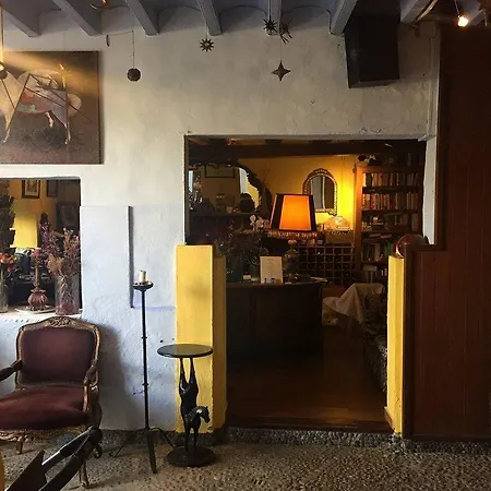 La Ventana 2* Ibiza stad