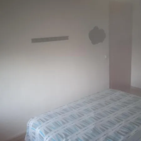 Bloque De Viviendas Campsite