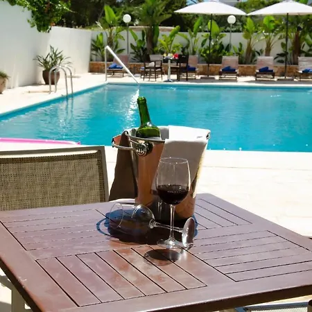 Fergus Paraiso - Adults Only Ibiza città