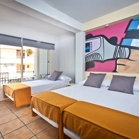 Ostello Ten Hostel *