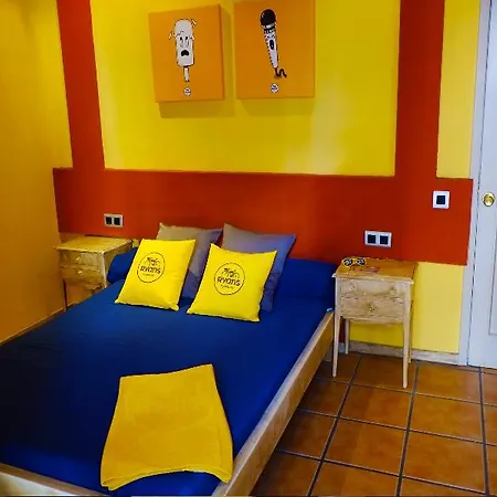 Ten Hostel Hostel *