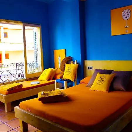 Ostello Ten Hostel