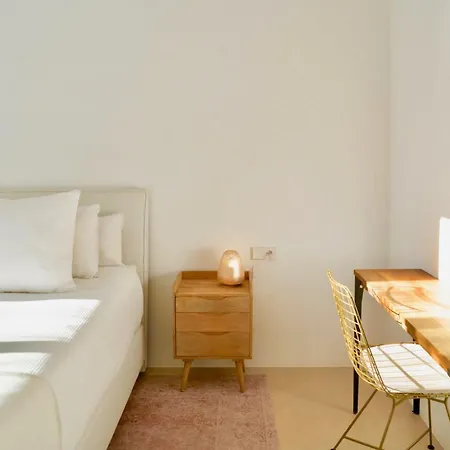 Villa Quiet