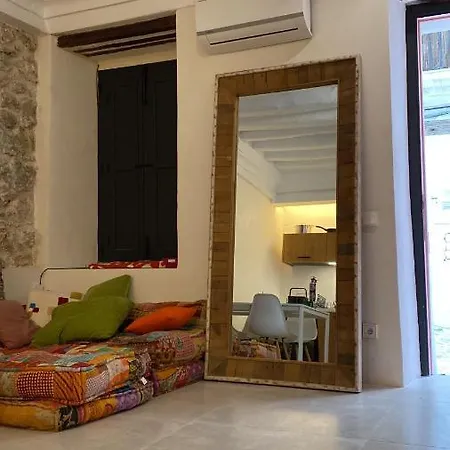 Apartment Private Can Bes, Dalt Vila *