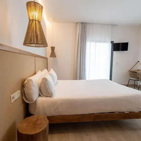 Hotel Play - Adults Only *