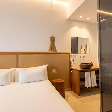 Play - Adults Only Hotel