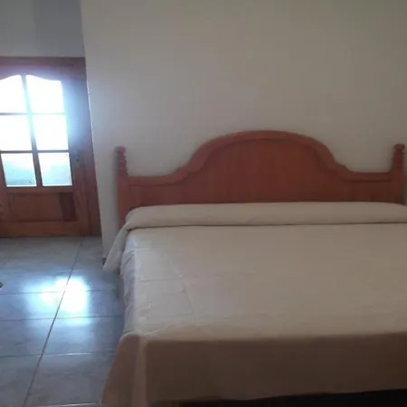 Casa De Huespedes El Almendro Affittacamere Ibiza città