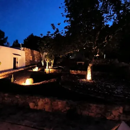Authentic Ibicenco With Large Pool Villa