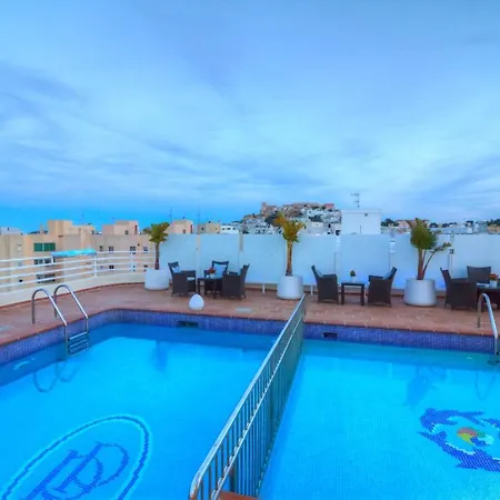 Hotel Royal Plaza 4*