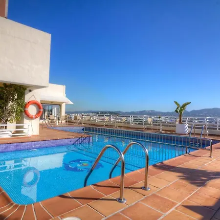 Royal Plaza Hotell