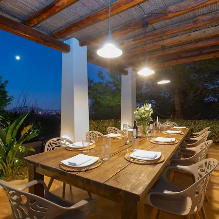 In Sleeps 10 To 12 Guests Villa Ibiza Town