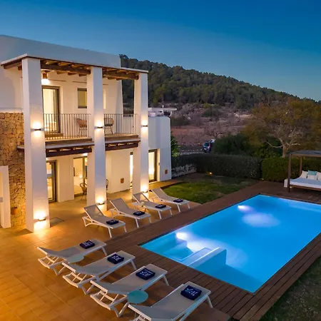 In Sleeps 10 To 12 Guests Ibiza Town