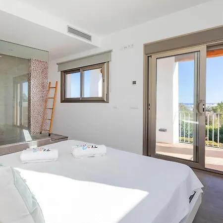 In Sleeps 10 To 12 Guests Villa Ibiza Town