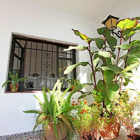 Marblau Guest house *