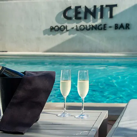 Cenit & Apts. Sol Y Viento