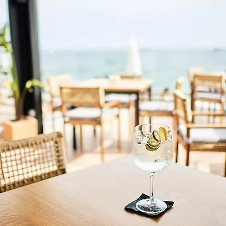 Cenit & Apts. Sol Y Viento Aparthotel Ibiza