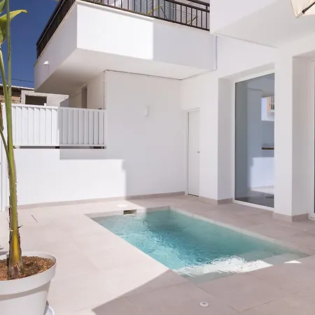Apartment Bossa Bay With Private Pool - Mc