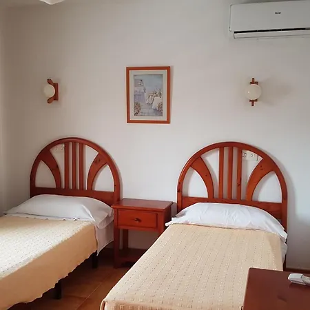 Aparthotel Vista Al Puerto San Antonio (Ibiza)