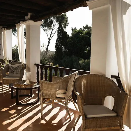 Authentic Ibicenco With Large Pool Villa