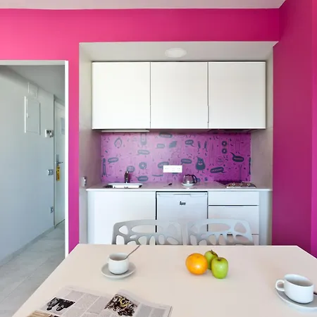 Aparthotel Ryans - Only Adults Ibiza città