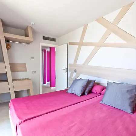 Ryans - Only Adults 3* Ibiza città