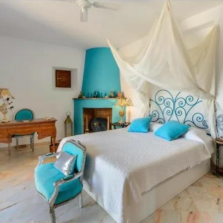 Via Punica Retreat