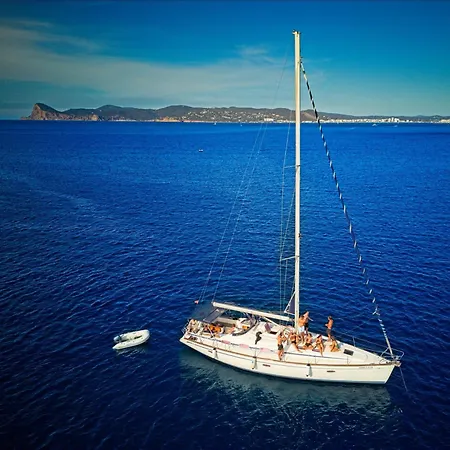 Mrringo * Ibiza Town