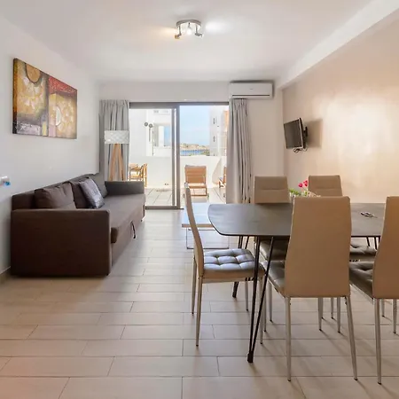 Apartment Esmeralda *
