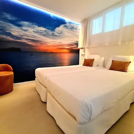 Llobet Ibiza Aparthotel