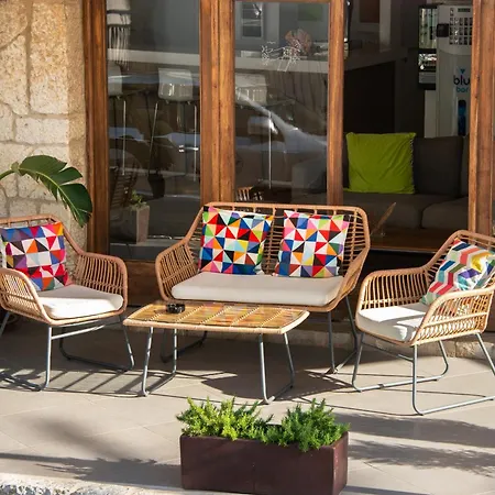 Cenit & Apts. Sol Y Viento Ibiza