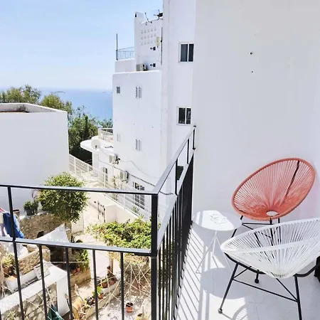 Aparthotel Cenit & Apts. Sol Y Viento 2*