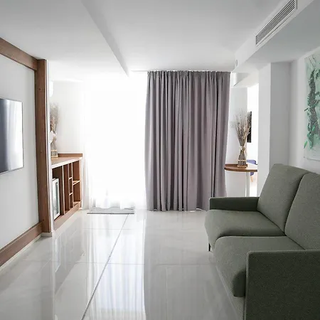 Eurostars Puerto De Ibiza 4*