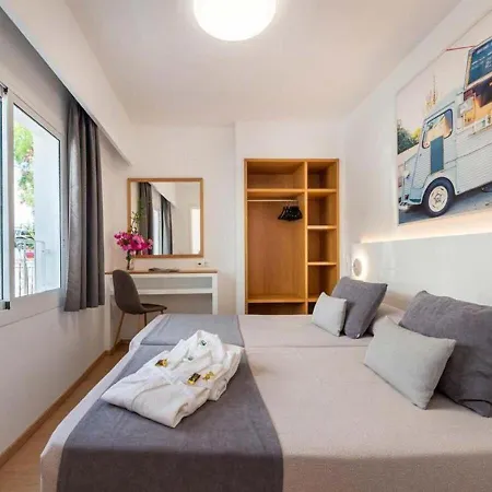 Cenit & Apts. Sol Y Viento Aparthotel Ibiza