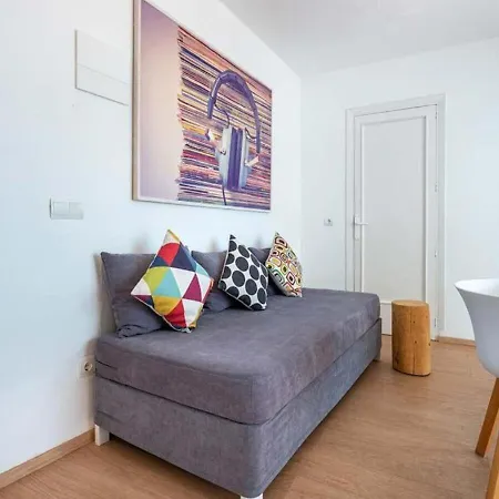 Cenit & Apts. Sol Y Viento Ibiza